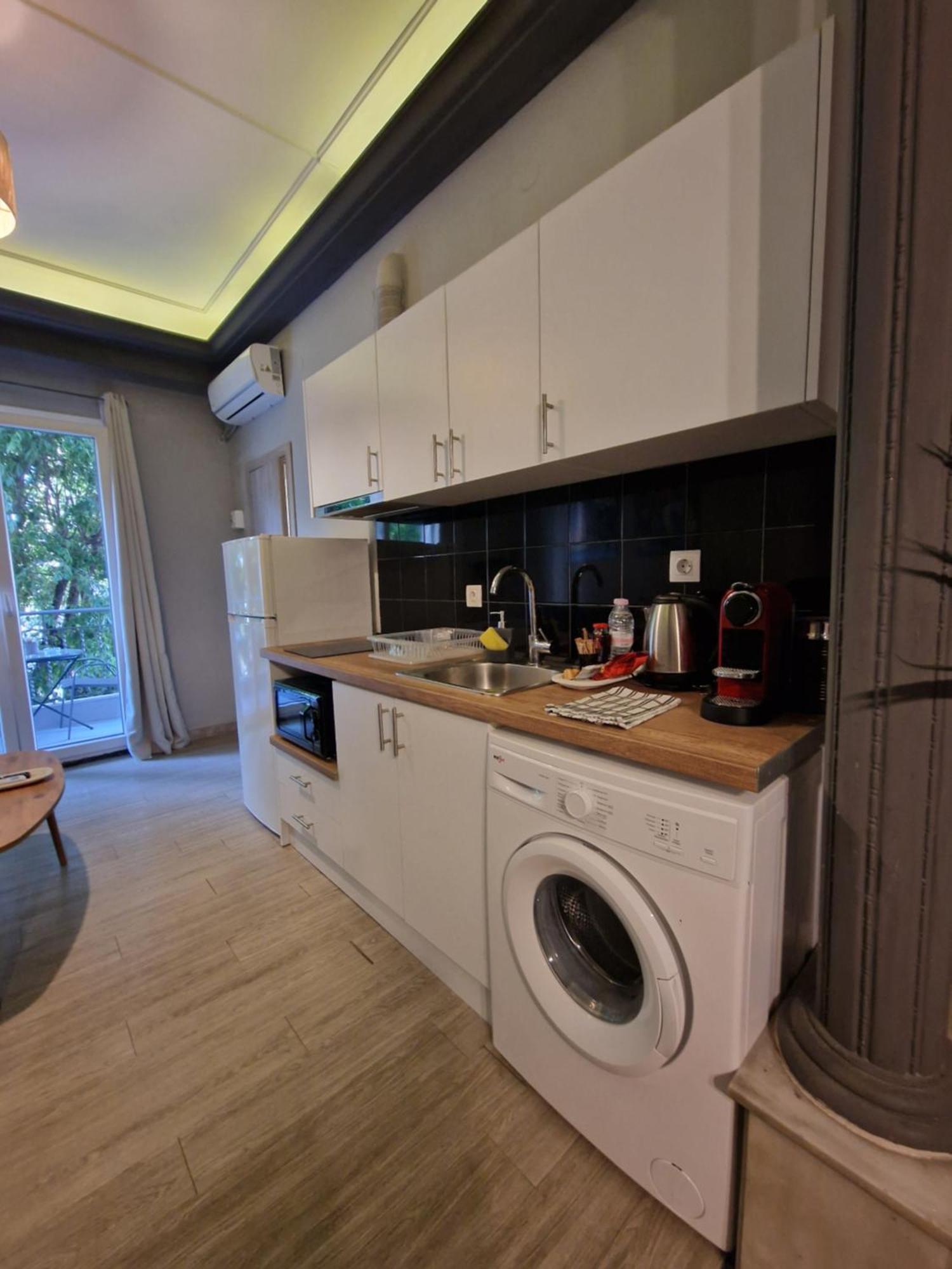 Closer "Egnatia Apartment 1" Thessalonique Extérieur photo