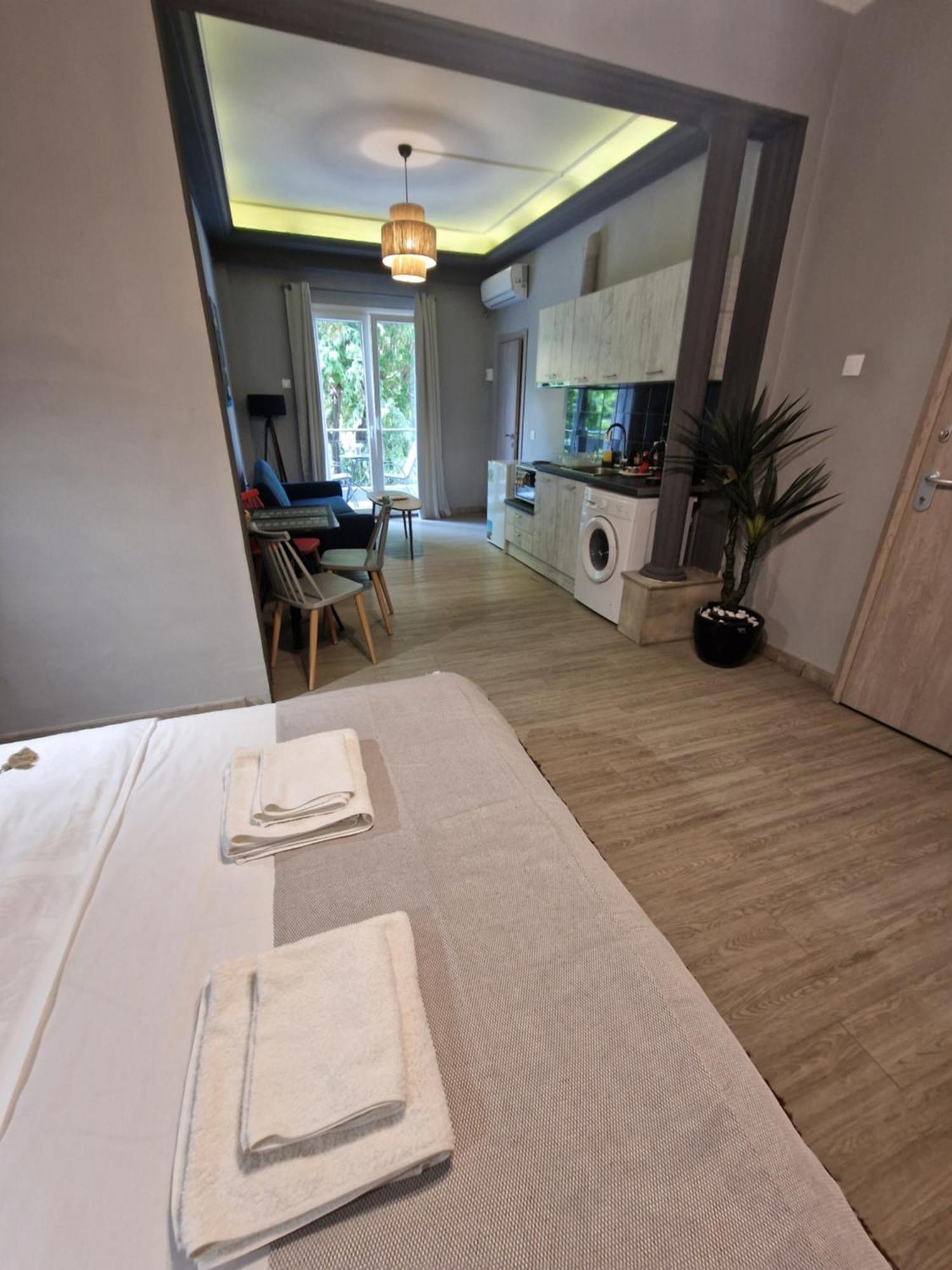 Closer "Egnatia Apartment 1" Thessalonique Extérieur photo